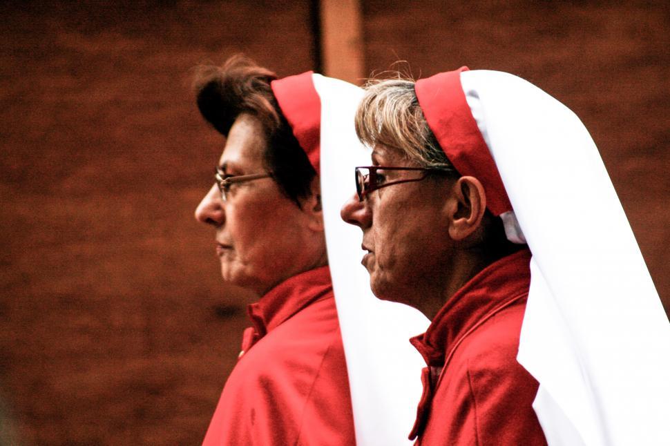 Free Image of catholic nuns 