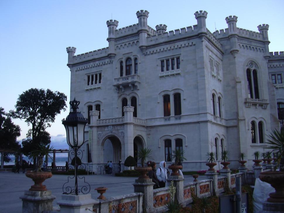 Free Image of Miramare Castle 