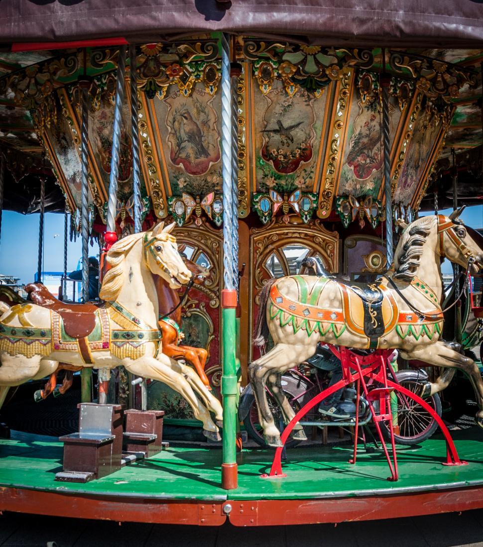 Free Image of Old carousel 