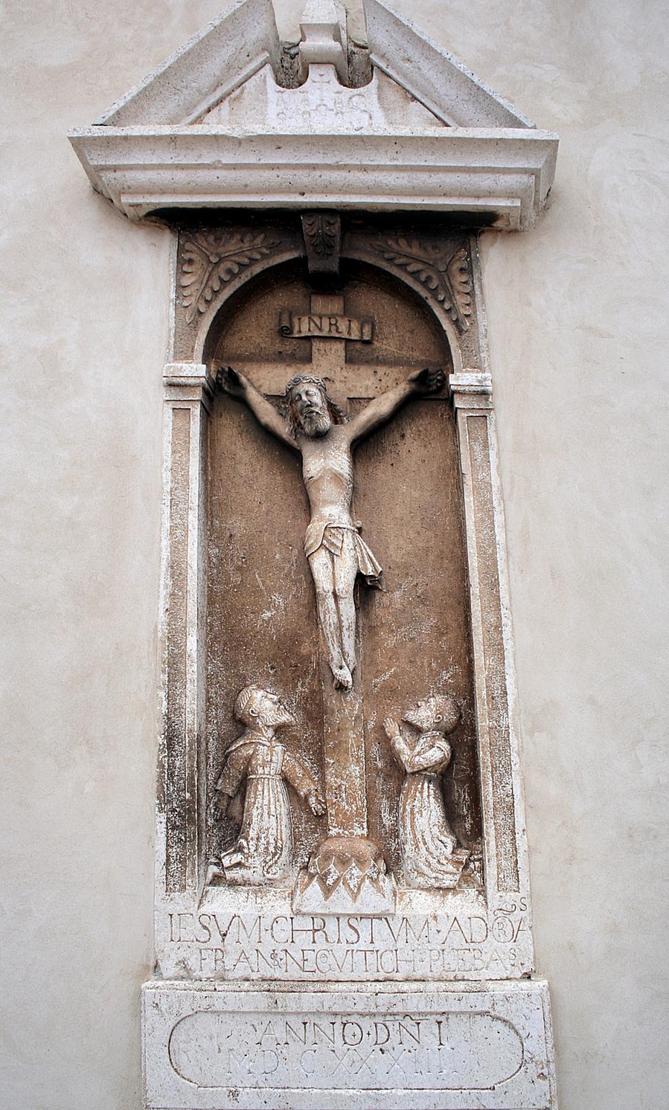 Free Image of Crucifix 