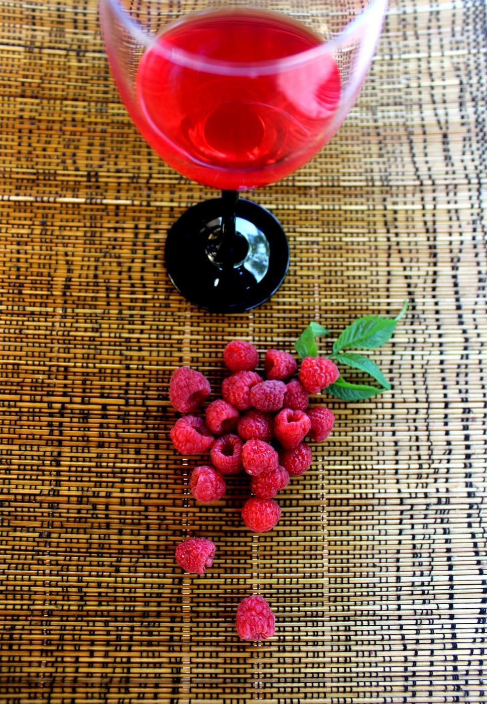 Free Image of Raspberry juice 