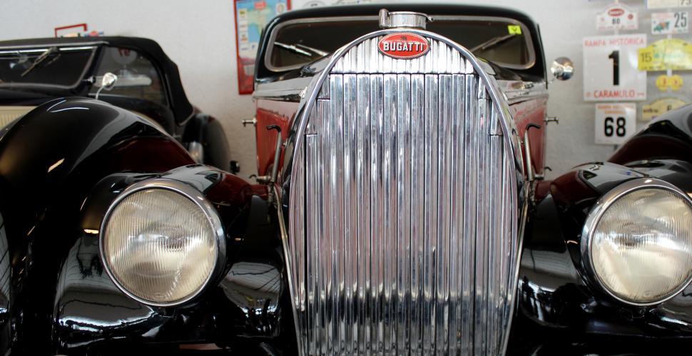 Free Image of Classic Bugatti 57C Atalante 1938 -  Detail 