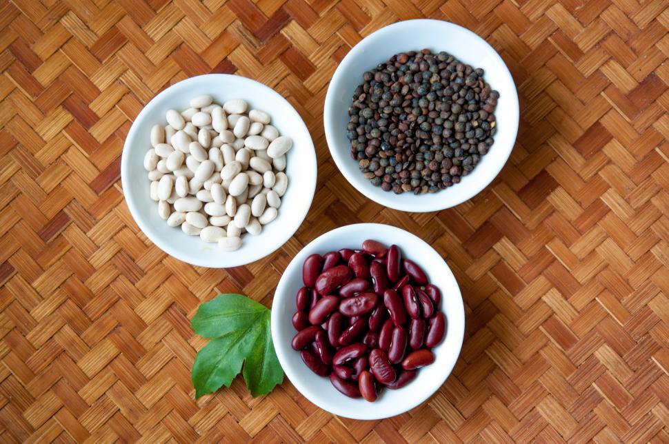 Free Image of red beans, white beans and lentils 