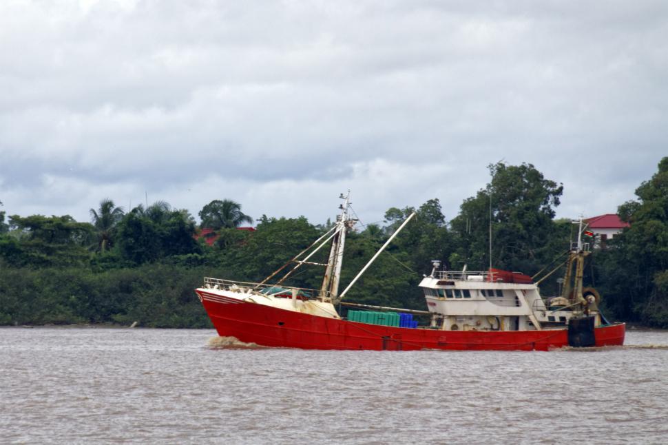 Free Image of Fishing trawler 