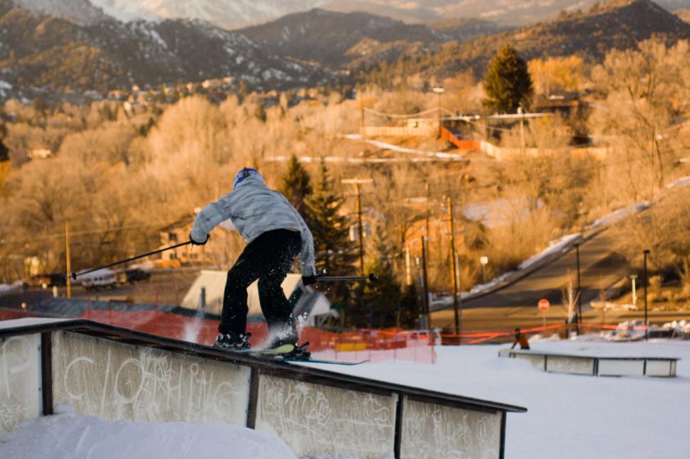 Free Image of Park Skiing 