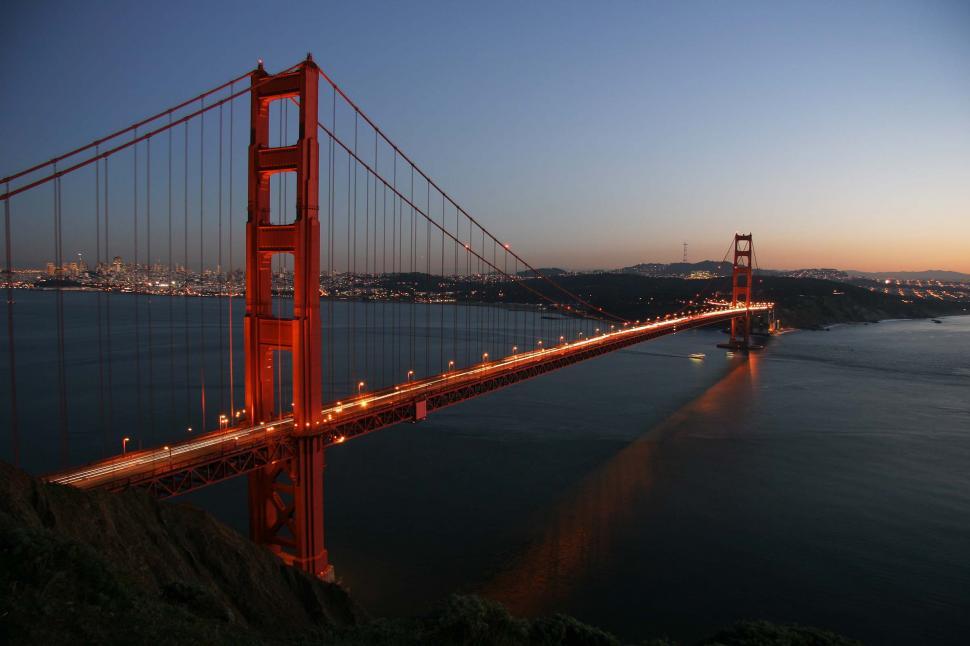 Free Image of Iconic Golden Gate Bridge 