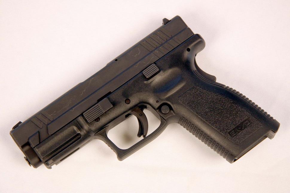 Free Image of 9mm Handgun 
