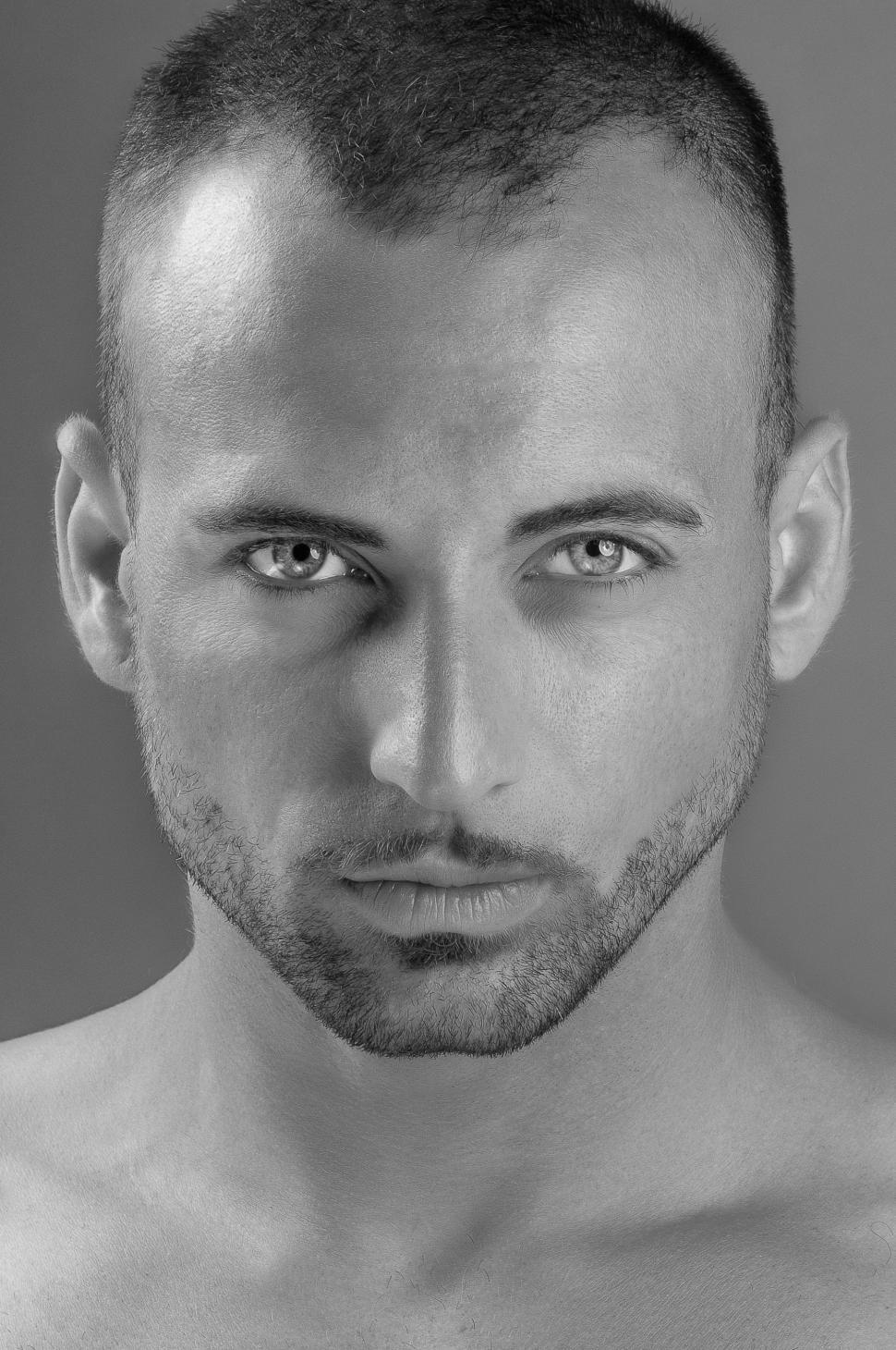 Free Image of Handsome man 
