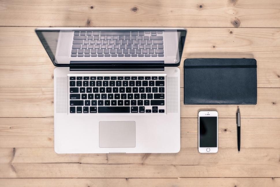 Free Image of Flat lay of laptop 