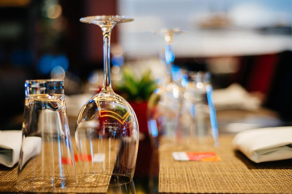Free Image of Wine glasses  