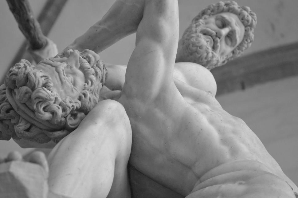 Free Image of Ancient Greek statues 