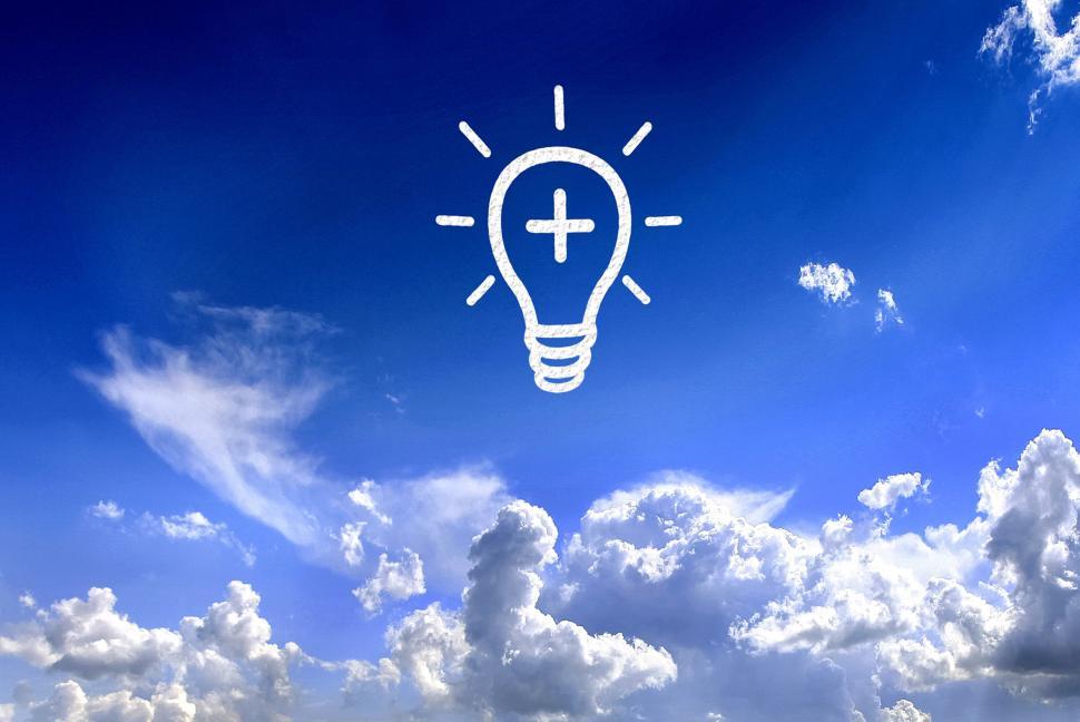 Free Image of Lightbulb in the sky 
