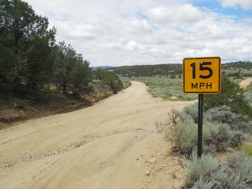 Free Image of Dirt Road 