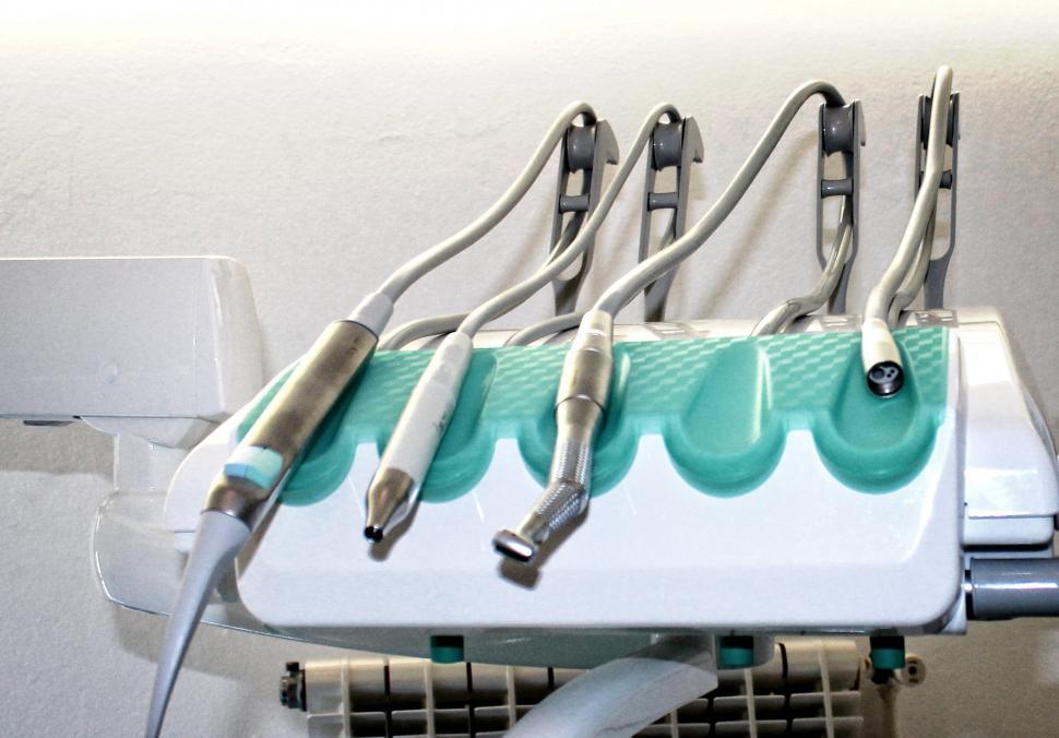 Free Image of Set of dentist equipment - Medical equipment 