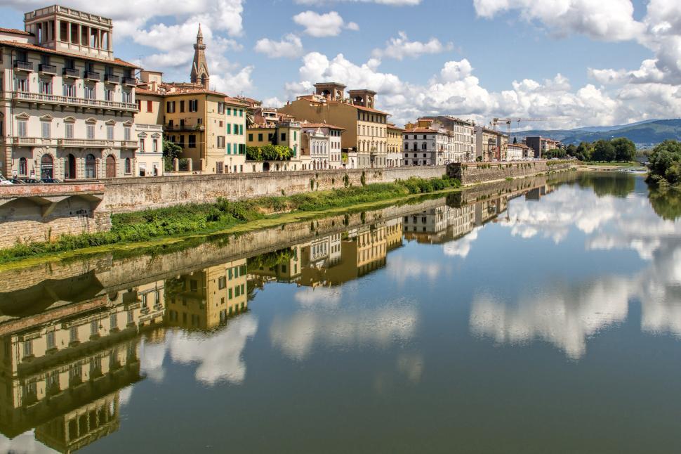 Free Image of Fiume Arno Building Reflections, Italy 