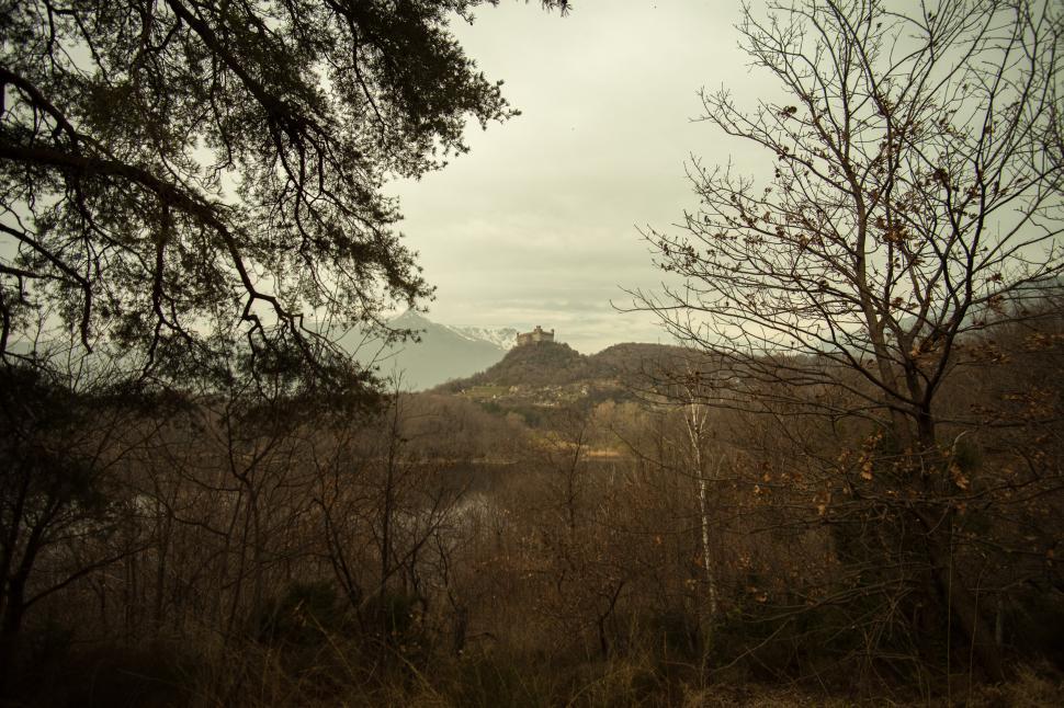 Free Image of Castle and mountains 