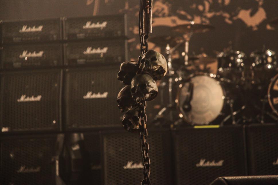 Free Image of Metal skeletons 