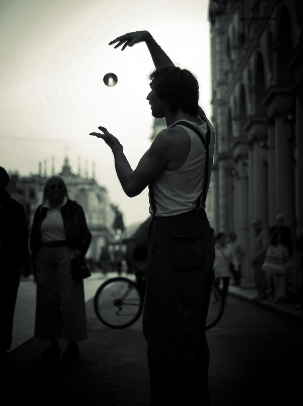 Free Image of Street magician 
