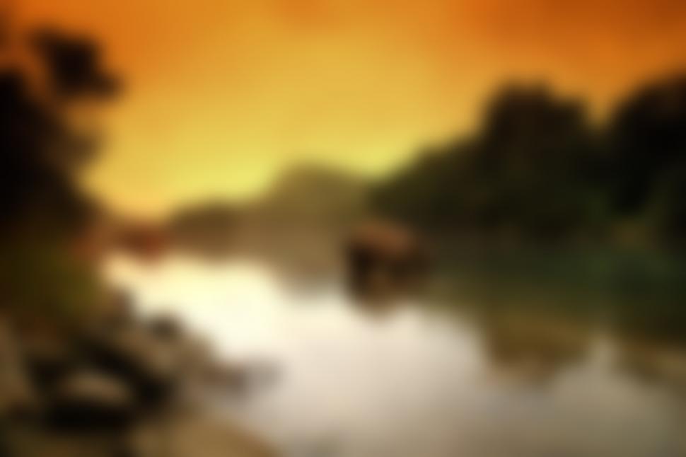 Free Image of Sunset with pale sky 