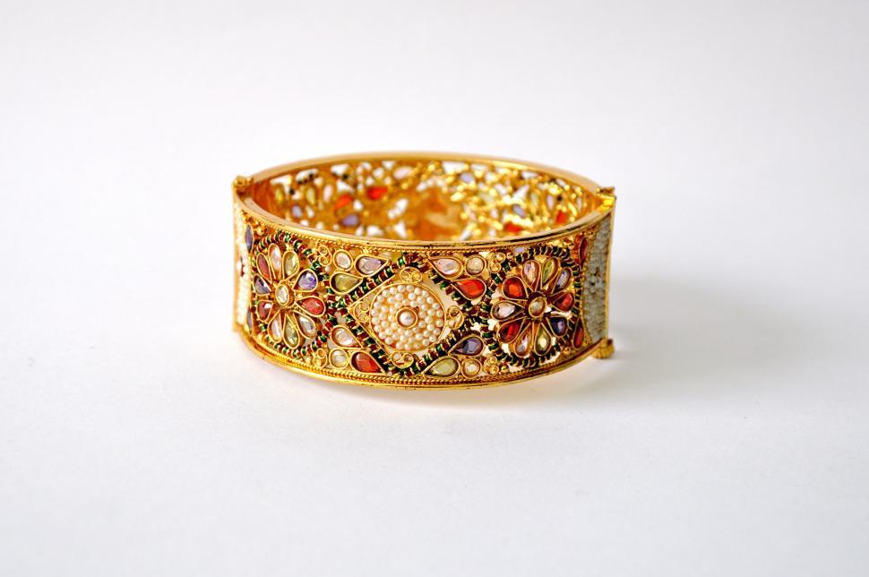 Free Image of Gold Bangle  