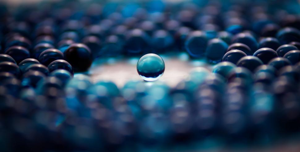Free Image of Blue marble ball 