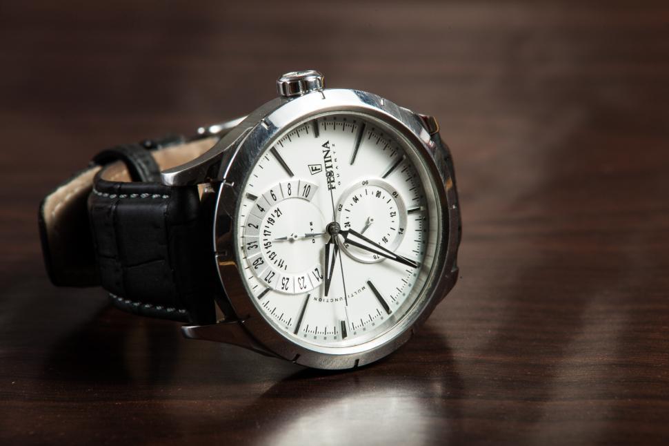 Free Image of Wrist watch 