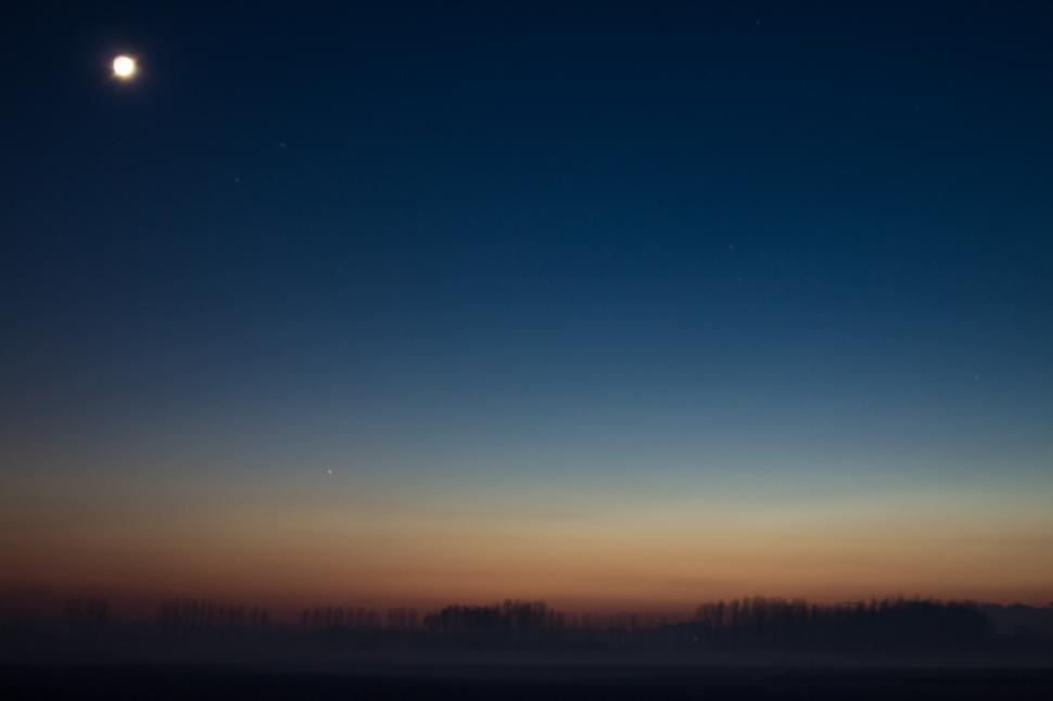 Free Image of Moon on blue sky  