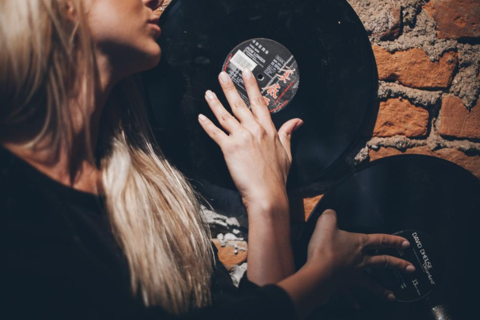 Free Image of Vinyl records 