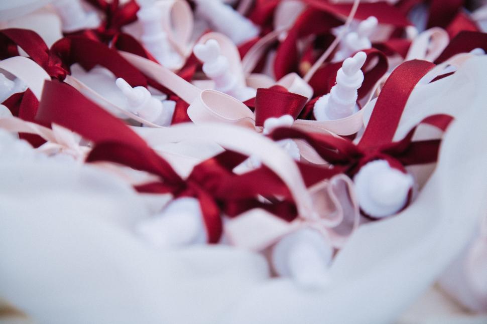 Free Image of Ribbons 