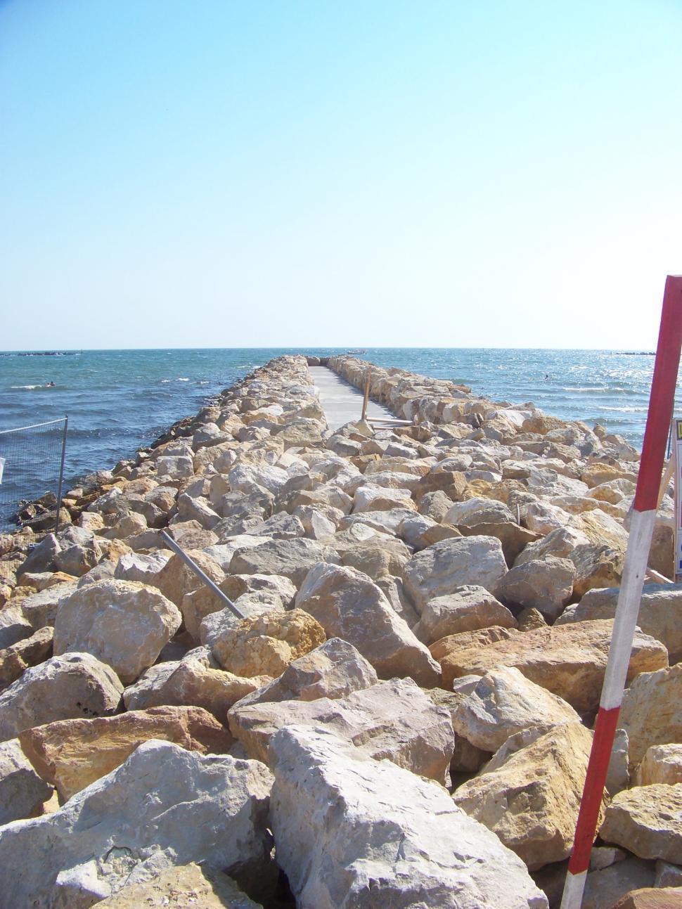 Free Image of Sea dam - under construction  