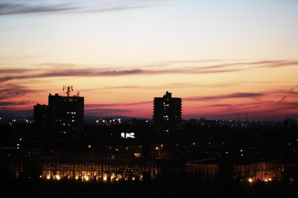 Free Image of City at night 