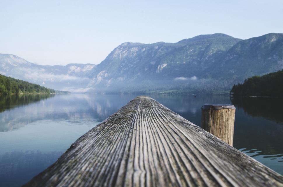 Free Image of Wooden Dock by Water 