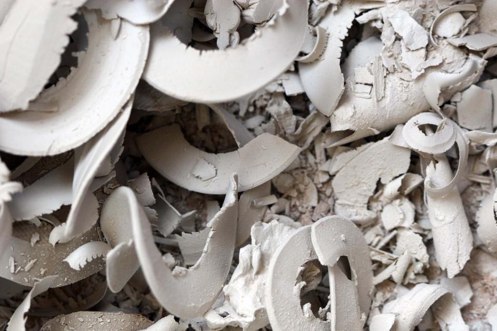 Free Image of Clay trimmings 
