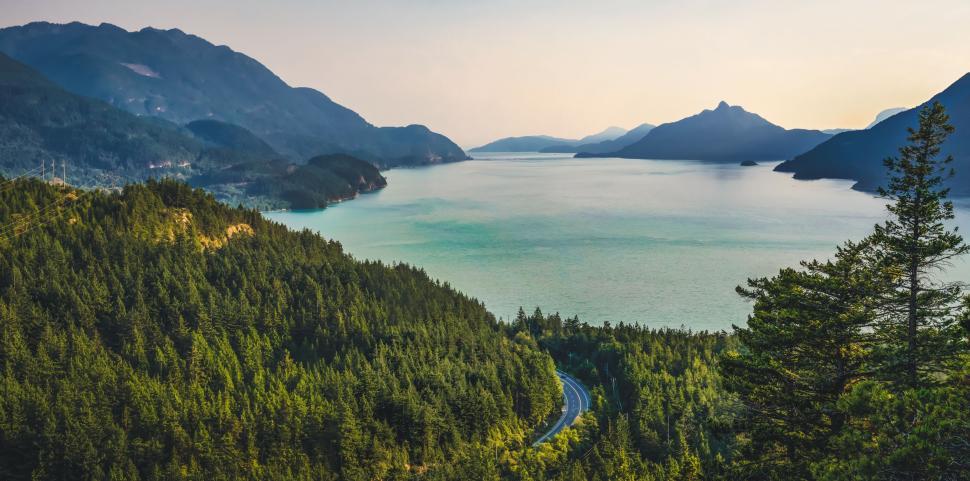 Free Image of Scenic View of a Mountain-Encircled Lake 