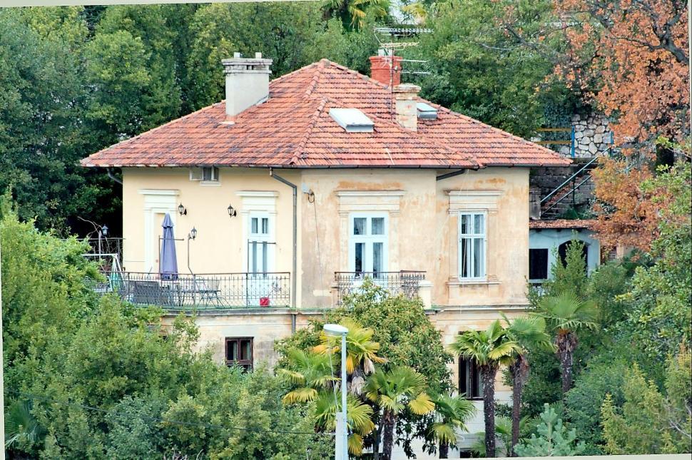 Free Image of Villa 