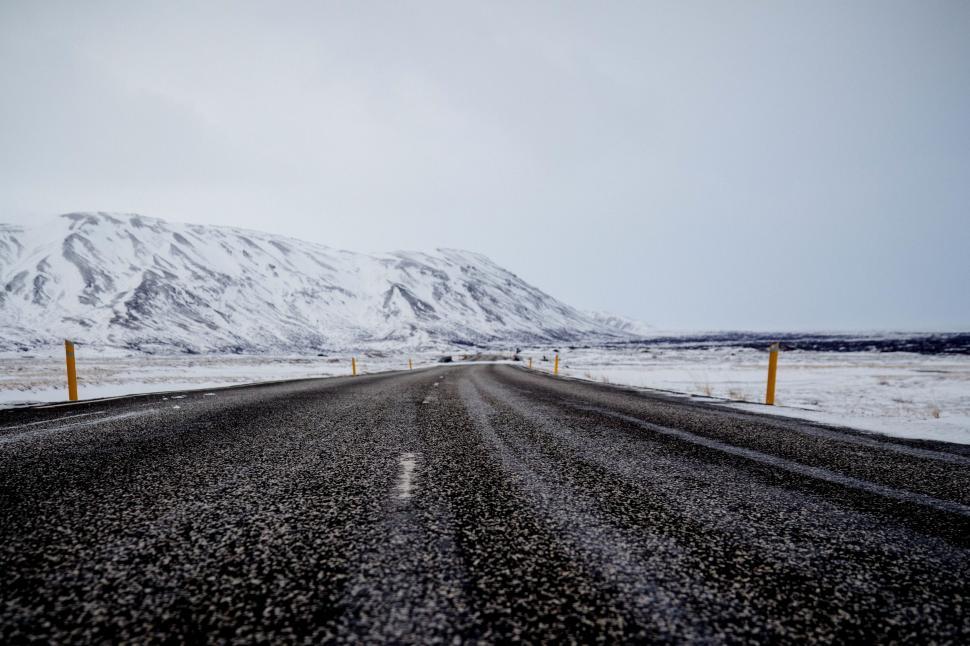 Free Image of Snowy Road in Black and White 