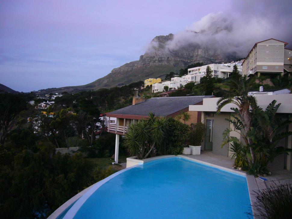 Free Image of View of Lions Head 