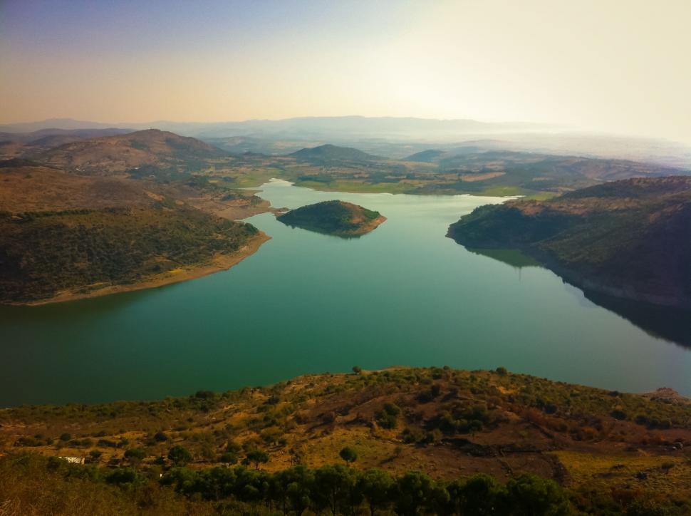 Free Image of Majestic Lake Surrounded by Towering Mountains 