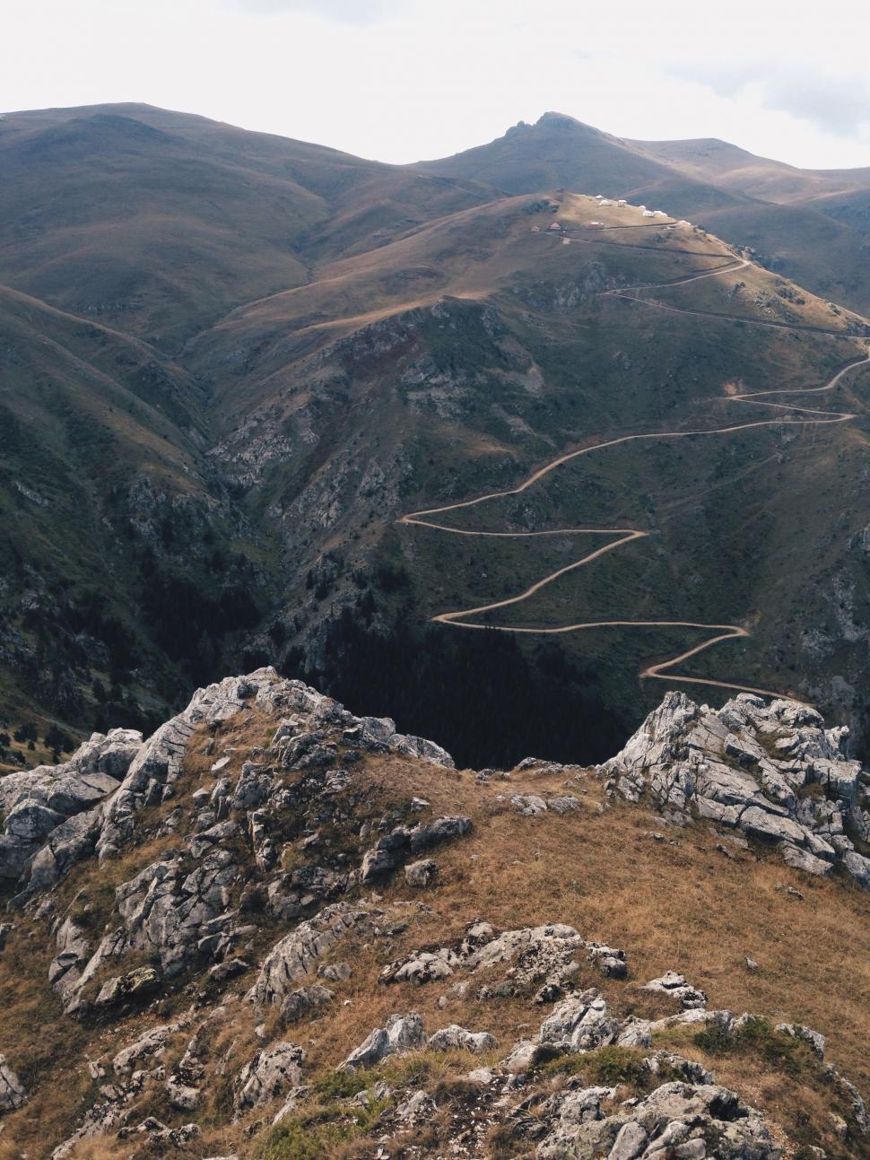 Free Image of Panoramic View of Mountain Range From High Altitude 