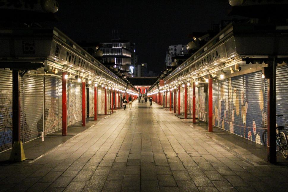 Free Image of Long Walkway With Parked Bike 