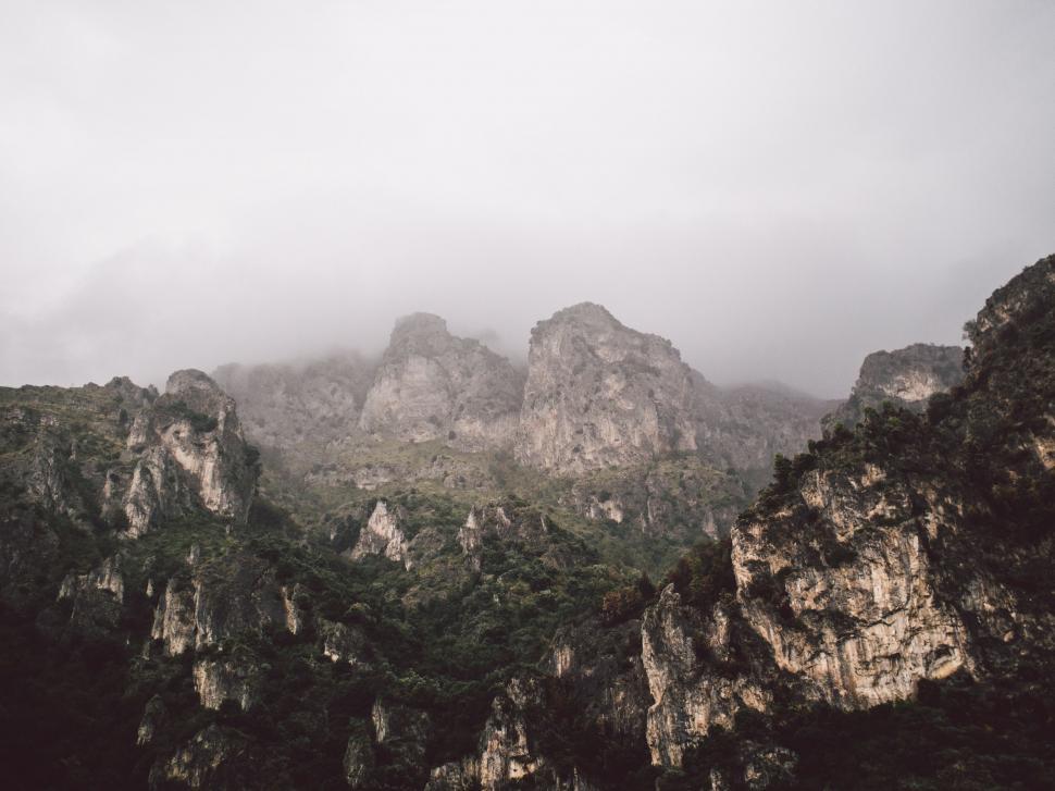 Free Image of Majestic Mountain Range in Black and White 