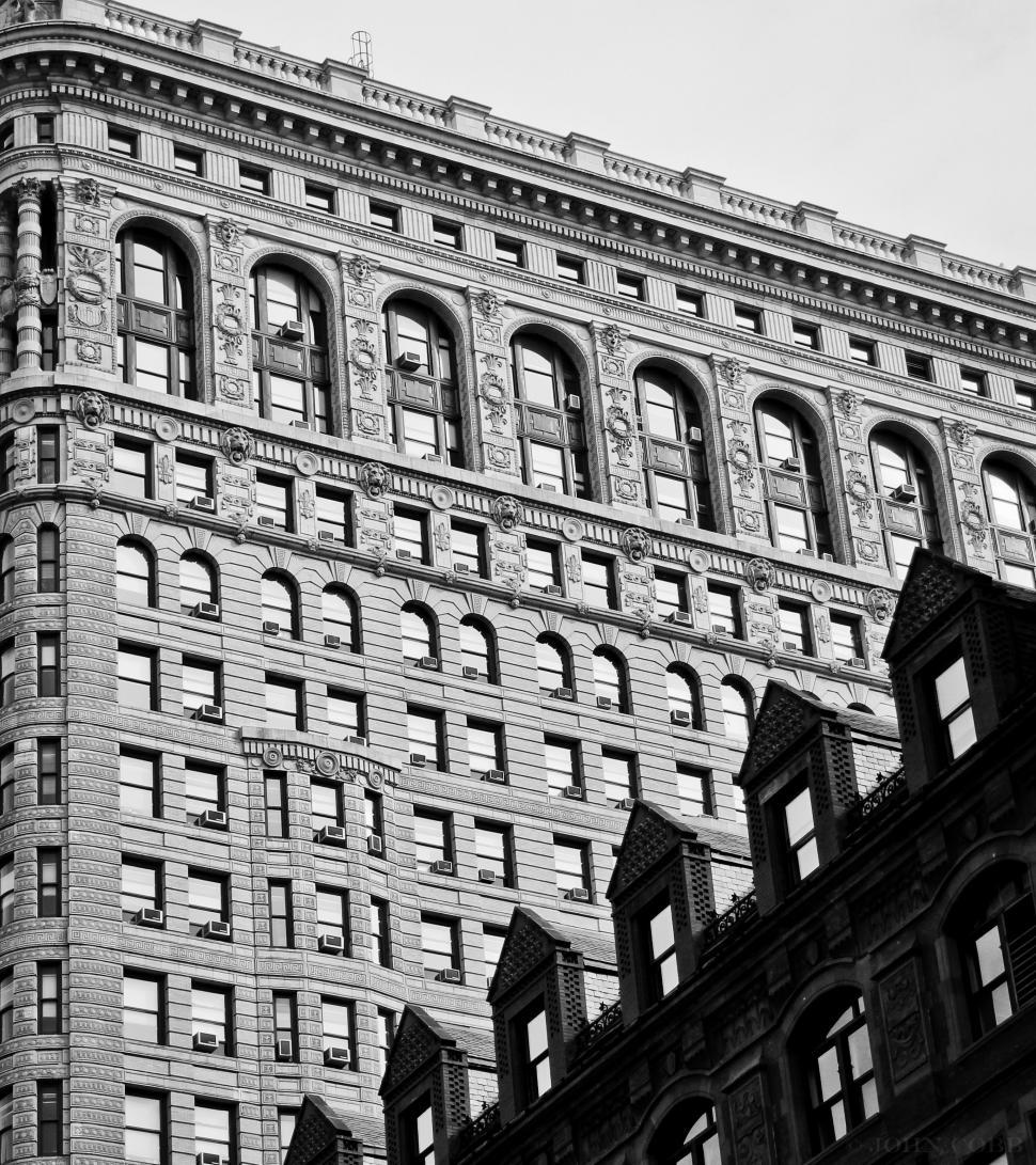 Free Image of Tall Building in Black and White 