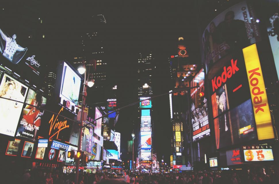 Free Image of Bustling City Street Filled With Tall Buildings 