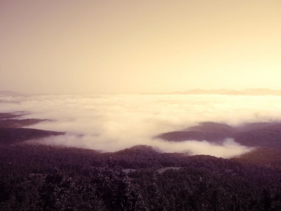 Free Image of Panoramic View of Sky and Clouds From Elevated Point 
