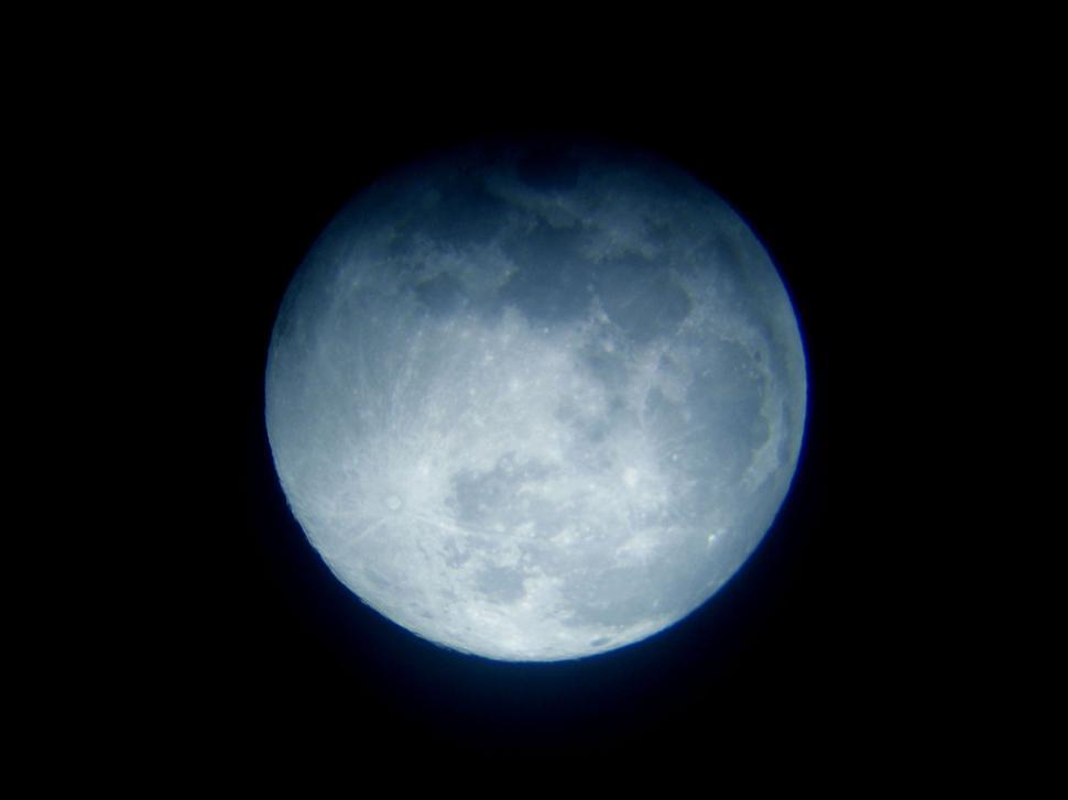 Free Image of Blue Moon 