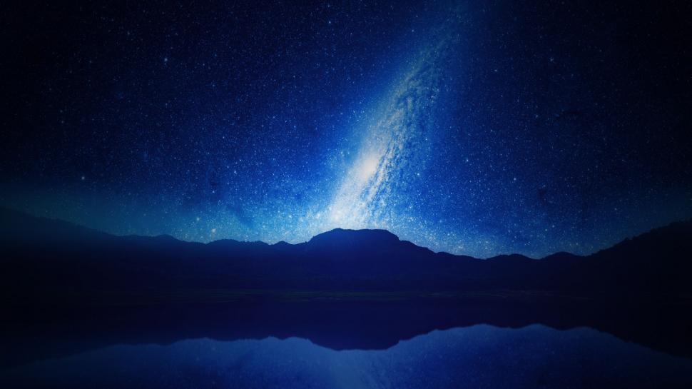 Free Image of Night Scene With Mountain Background 