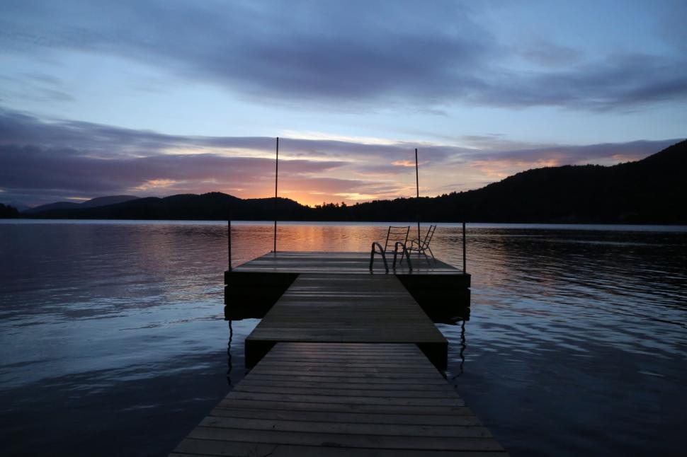 Free Image of Dock Floating in the Middle of a Lake 