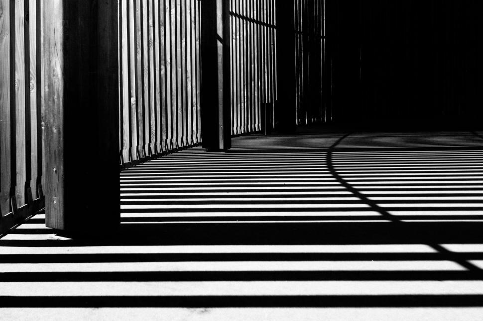 Free Image of Monochrome Hallway 
