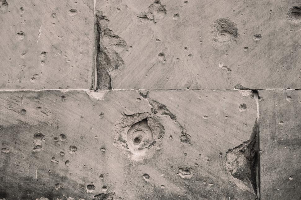 Free Image of Black and White Cement Wall 