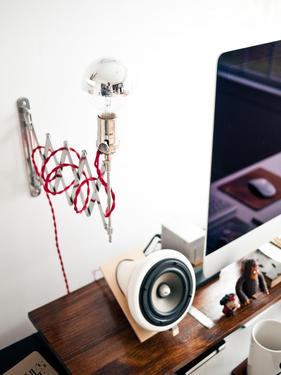 Free Image of Modern Desk Setup With Computer and Speakers 